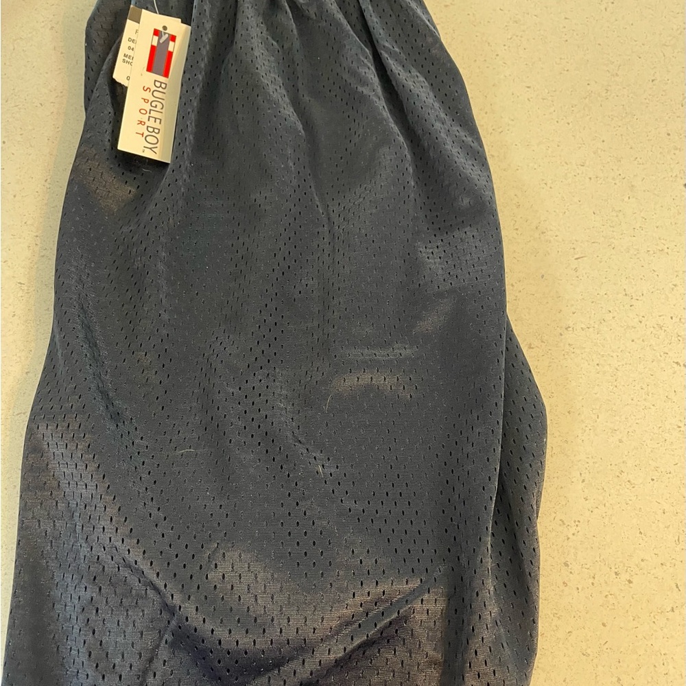 Men’s Navy Mesh Bugle Boy Mesh Shorts.  Size L.  NWT!